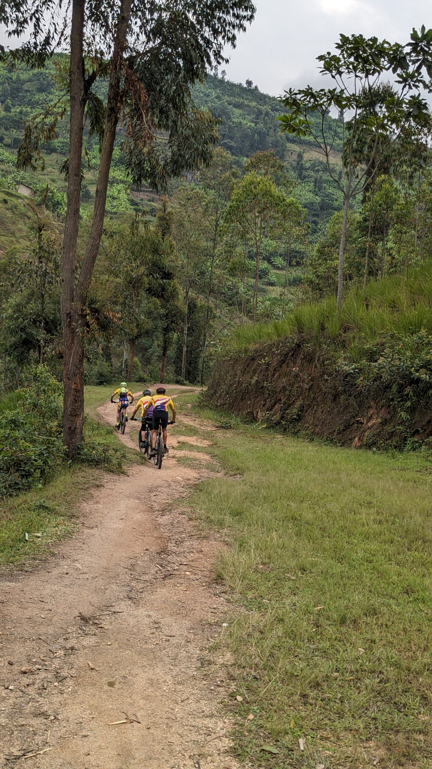 10 DAYS RWANDA CYCLING ADVENTURES